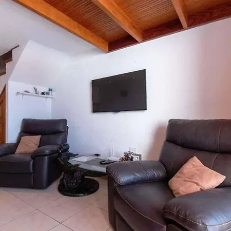 Fuer 4 Personen 1 Kind Ca 70 M In Playa De Americas, Teneriffa Westkueste Von Teneriffa Apartament *