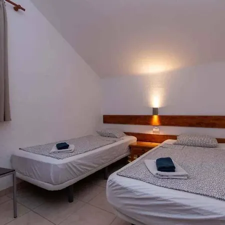 Fuer 4 Personen 1 Kind Ca 70 M In Playa De Americas, Teneriffa Westkueste Von Teneriffa *
